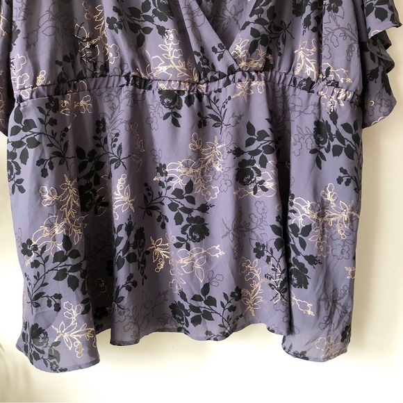 Torrid Lily Babydoll Georgette Surplice Bell Sleeve Top in Holiday Rose - Picture 6 of 12